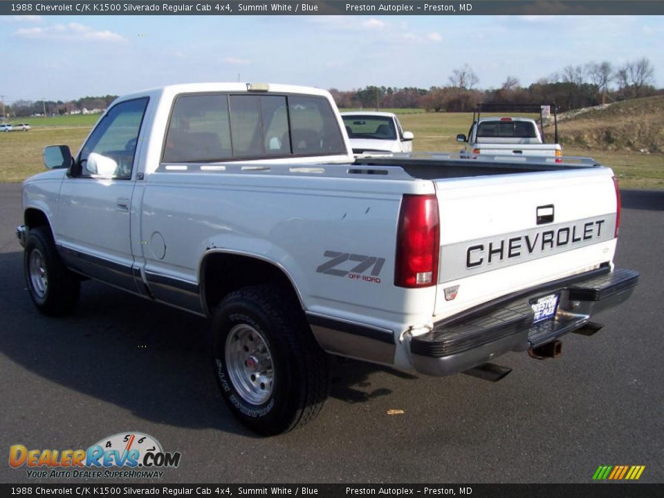 1988 Chevrolet C/K K1500 Silverado Regular Cab 4x4 Summit White / Blue Photo #4