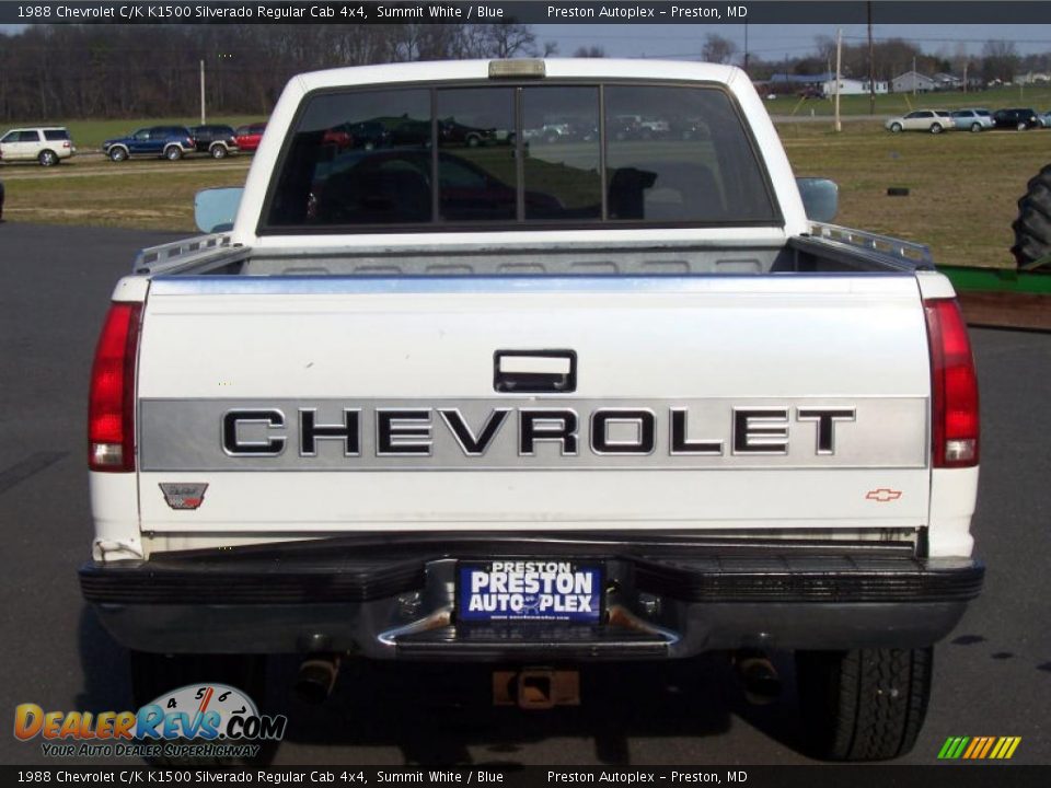 1988 Chevrolet C/K K1500 Silverado Regular Cab 4x4 Summit White / Blue Photo #6