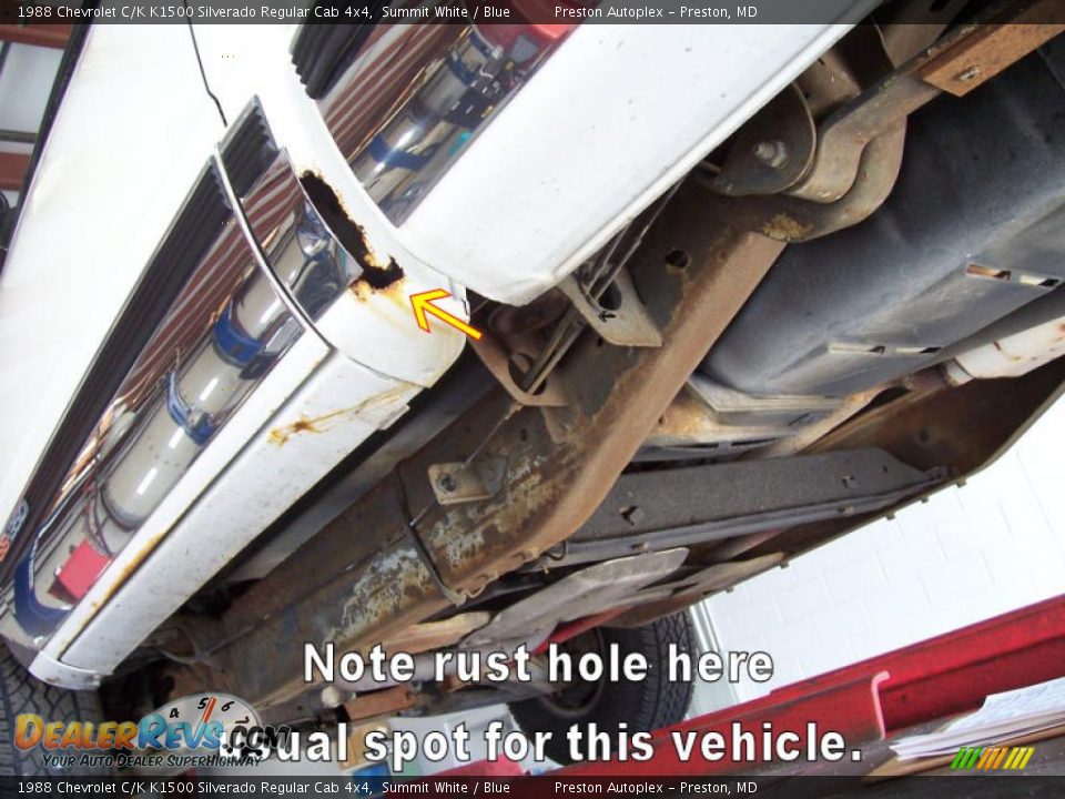 1988 Chevrolet C/K K1500 Silverado Regular Cab 4x4 Summit White / Blue Photo #31