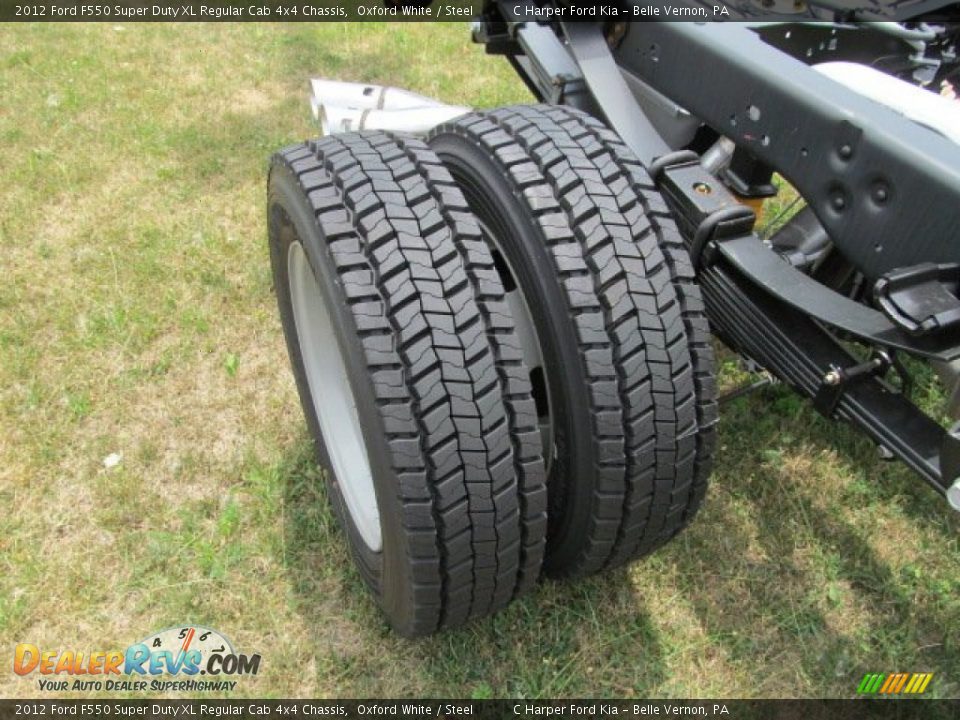 2012 Ford F550 Super Duty XL Regular Cab 4x4 Chassis Oxford White / Steel Photo #7