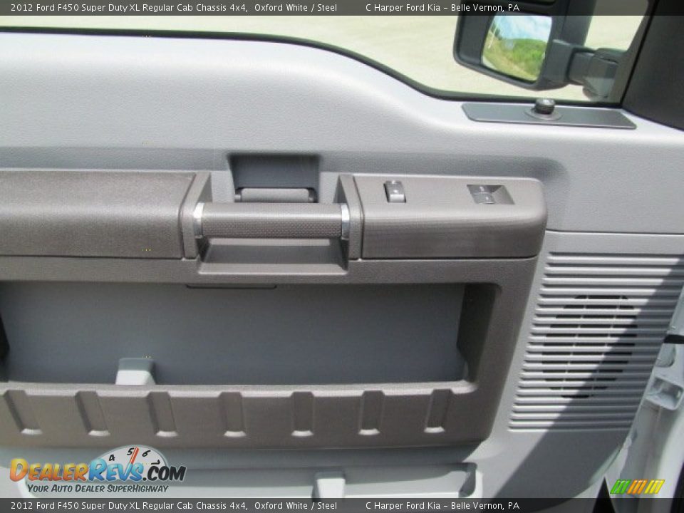 2012 Ford F450 Super Duty XL Regular Cab Chassis 4x4 Oxford White / Steel Photo #16