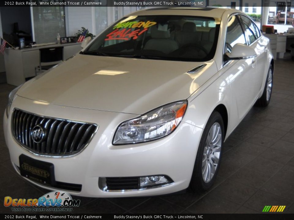 2012 Buick Regal White Diamond Tricoat / Cashmere Photo #1