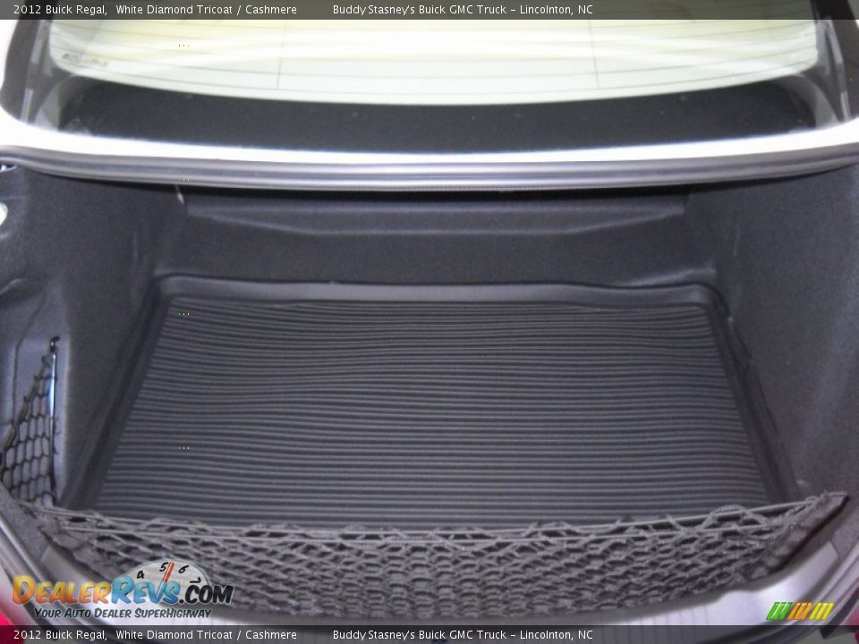 2012 Buick Regal White Diamond Tricoat / Cashmere Photo #13