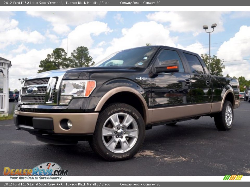 Front 3/4 View of 2012 Ford F150 Lariat SuperCrew 4x4 Photo #1