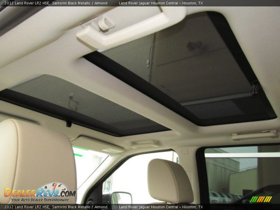 Sunroof of 2012 Land Rover LR2 HSE Photo #11