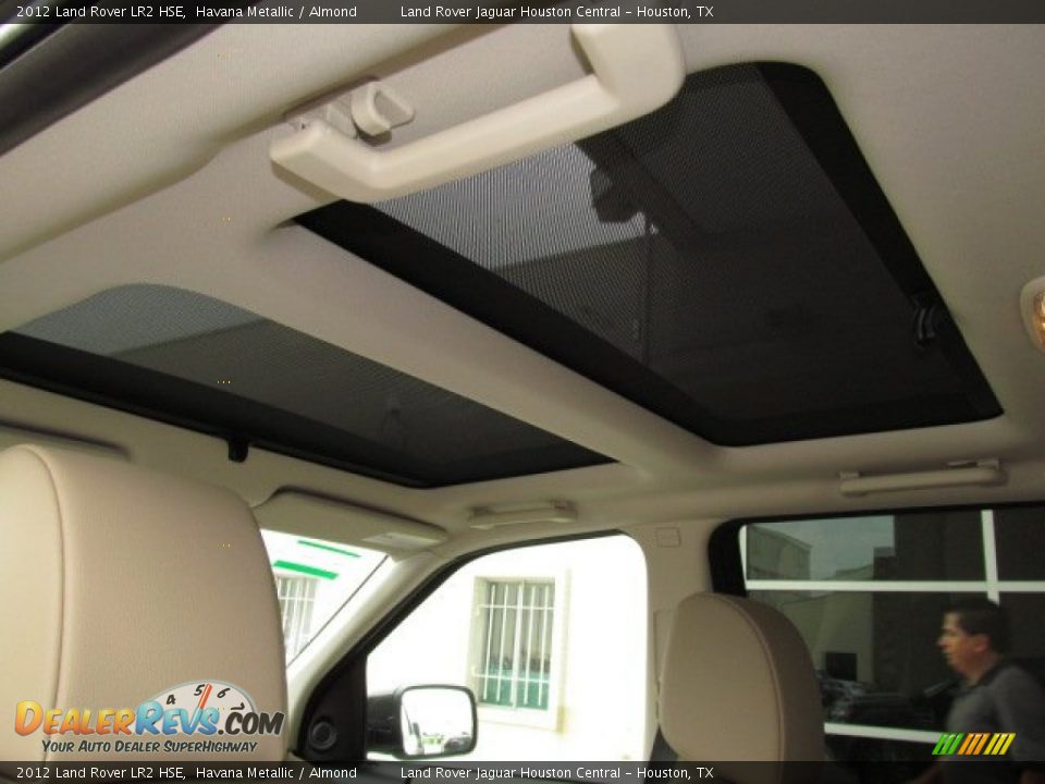 Sunroof of 2012 Land Rover LR2 HSE Photo #11