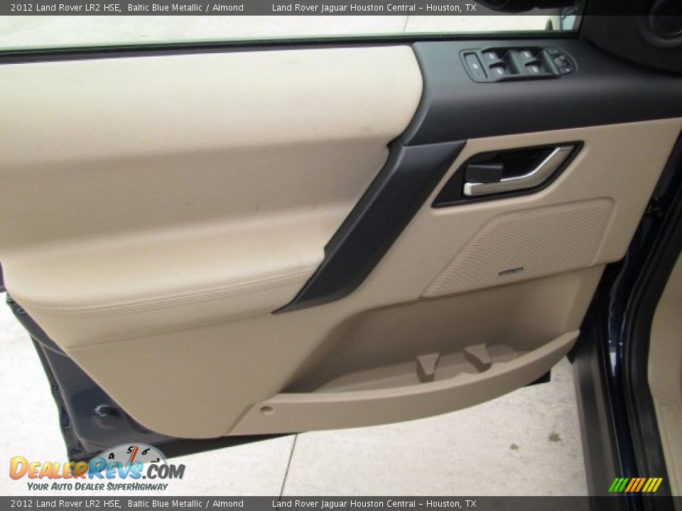 Door Panel of 2012 Land Rover LR2 HSE Photo #13