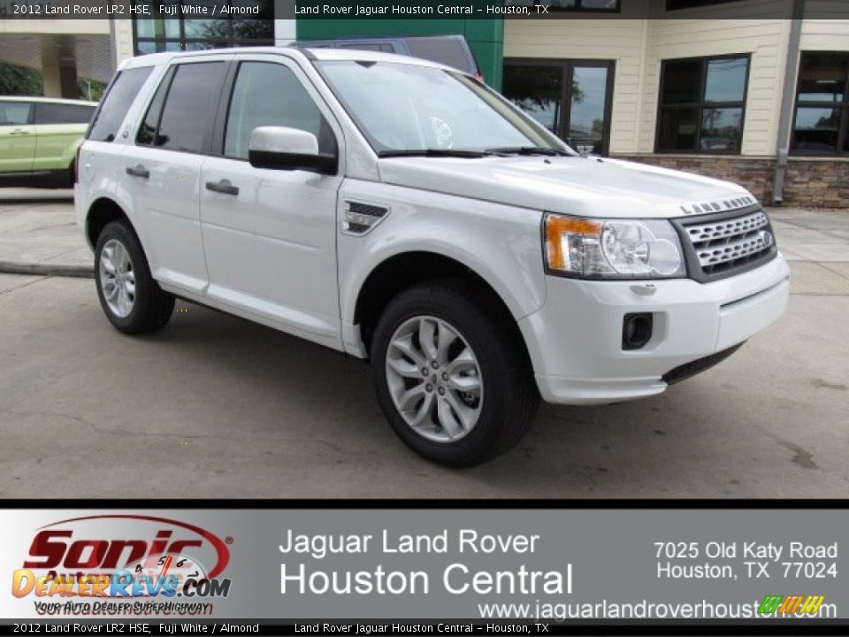 2012 Land Rover LR2 HSE Fuji White / Almond Photo #1