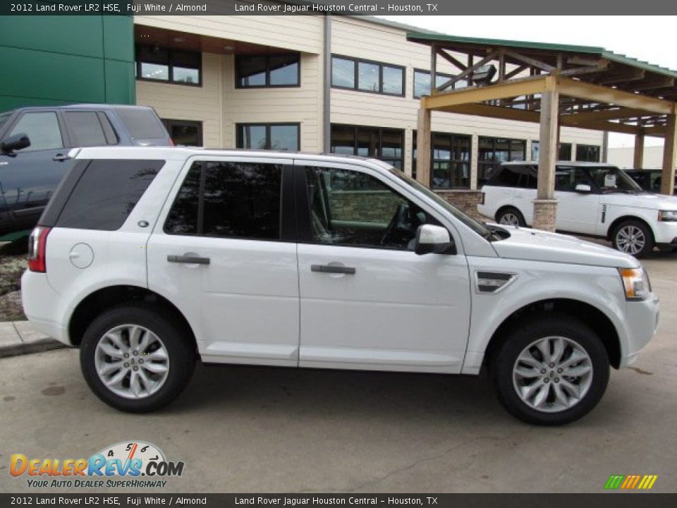 Fuji White 2012 Land Rover LR2 HSE Photo #5