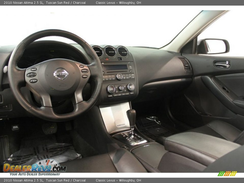Charcoal Interior - 2010 Nissan Altima 2.5 SL Photo #9
