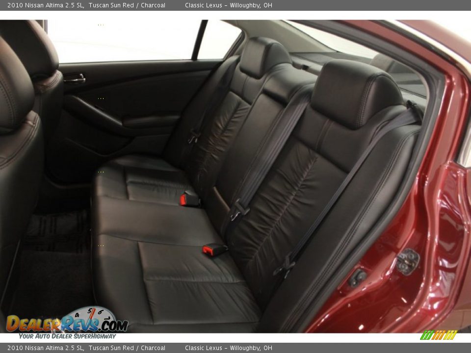 Charcoal Interior - 2010 Nissan Altima 2.5 SL Photo #17