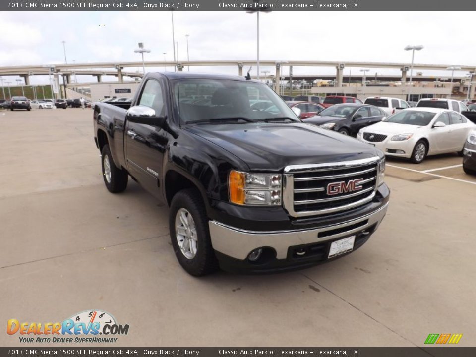 Front 3/4 View of 2013 GMC Sierra 1500 SLT Regular Cab 4x4 Photo #7