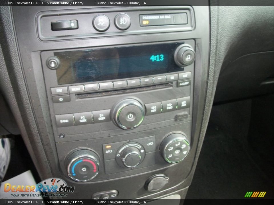 2009 Chevrolet HHR LT Summit White / Ebony Photo #30
