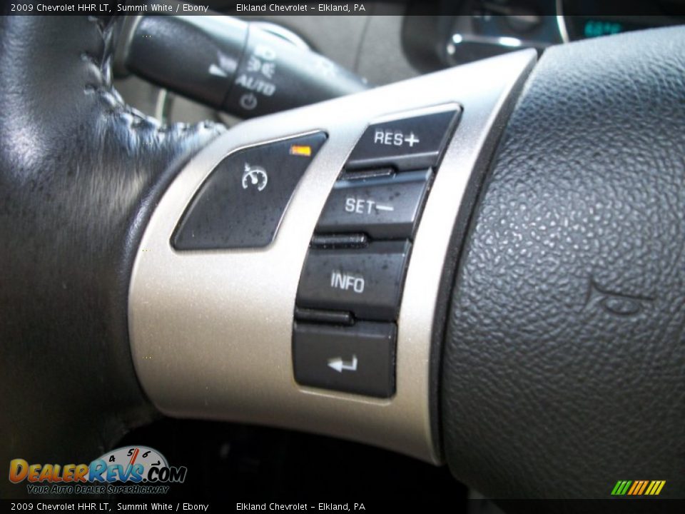 2009 Chevrolet HHR LT Summit White / Ebony Photo #34