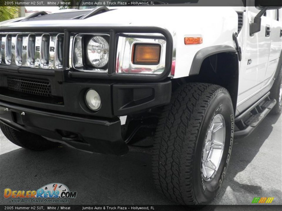 2005 Hummer H2 SUT White / Wheat Photo #6