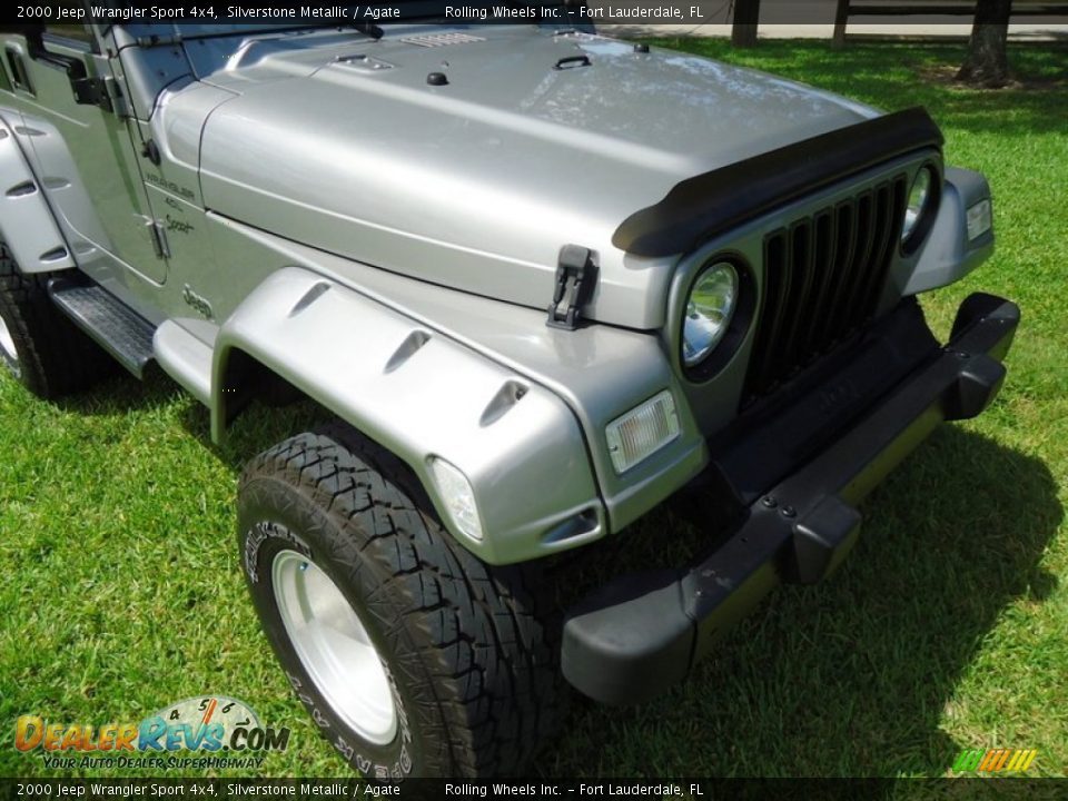 2000 Jeep Wrangler Sport 4x4 Silverstone Metallic / Agate Photo #10