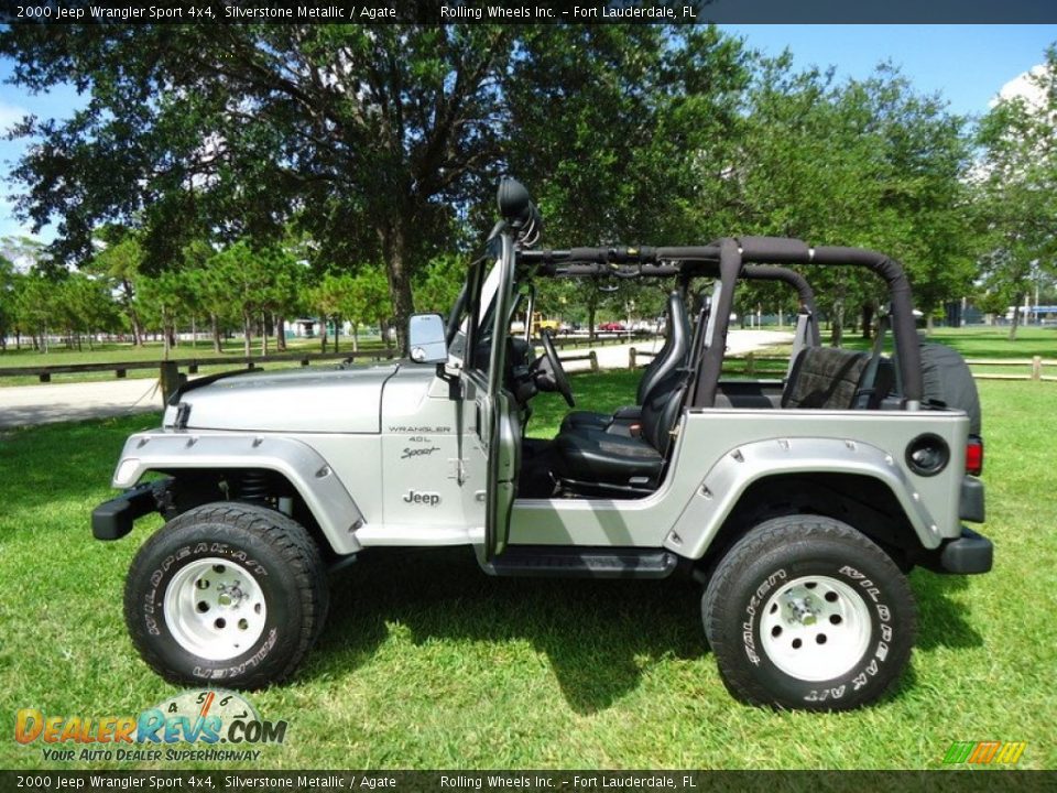 Silverstone Metallic 2000 Jeep Wrangler Sport 4x4 Photo #12