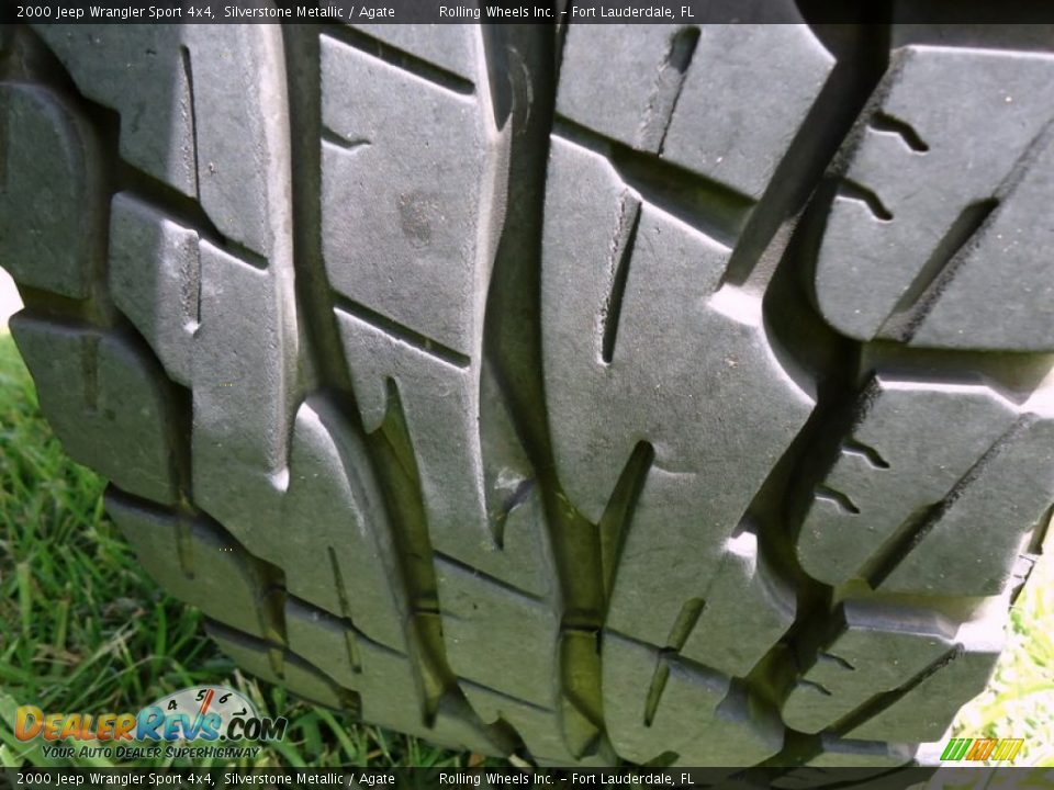 2000 Jeep Wrangler Sport 4x4 Silverstone Metallic / Agate Photo #27