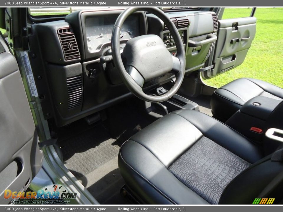 2000 Jeep Wrangler Sport 4x4 Silverstone Metallic / Agate Photo #35