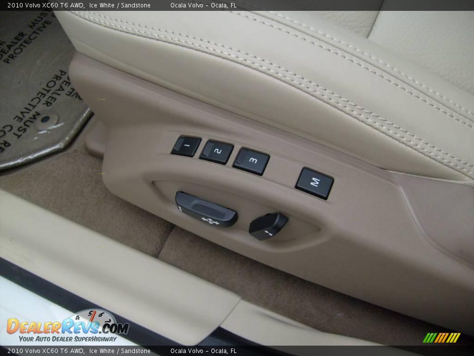 2010 Volvo XC60 T6 AWD Ice White / Sandstone Photo #14