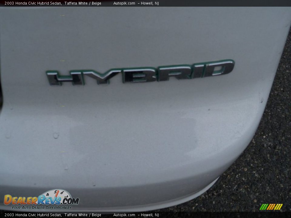 2003 Honda Civic Hybrid Sedan Taffeta White / Beige Photo #12