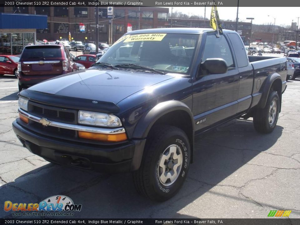 2003 Chevrolet S10 ZR2 Extended Cab 4x4 Indigo Blue Metallic / Graphite Photo #6