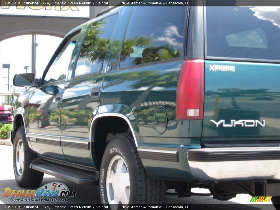 1996 GMC Yukon SLT 4x4 Emerald Green Metallic / Neutral Photo #17