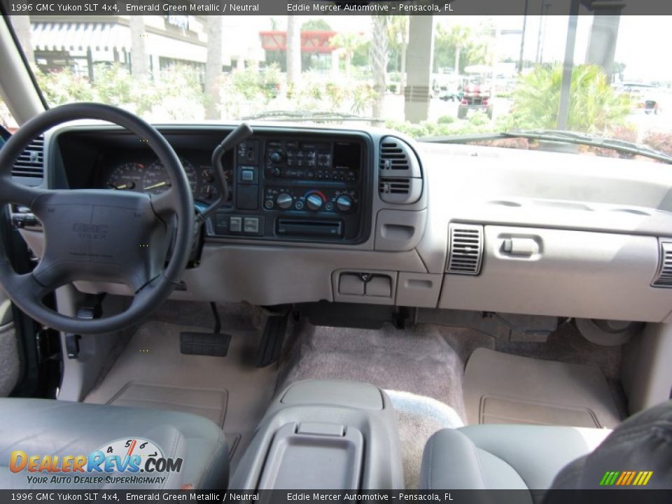 1996 GMC Yukon SLT 4x4 Emerald Green Metallic / Neutral Photo #32