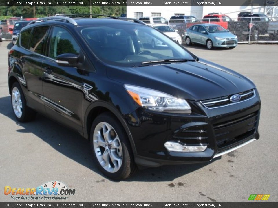 Front 3/4 View of 2013 Ford Escape Titanium 2.0L EcoBoost 4WD Photo #1