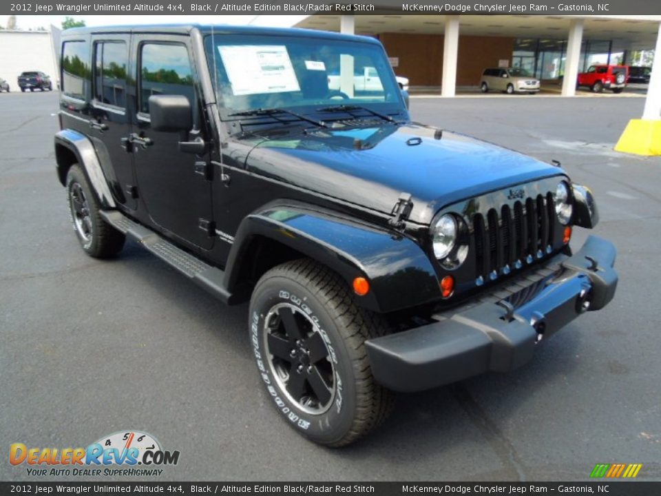 Front 3/4 View of 2012 Jeep Wrangler Unlimited Altitude 4x4 Photo #1