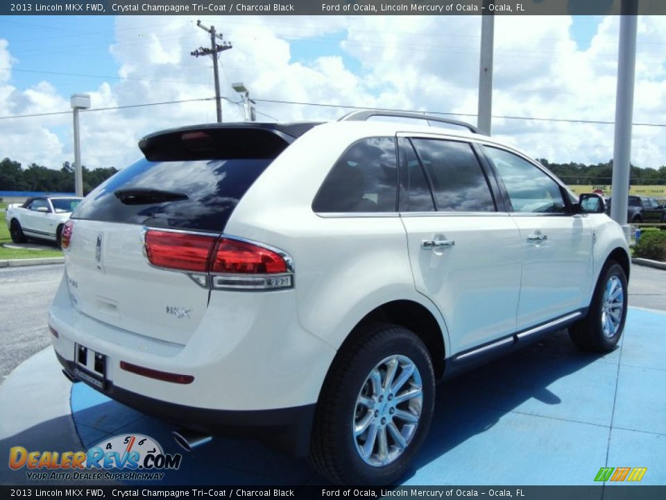 2013 Lincoln MKX FWD Crystal Champagne Tri-Coat / Charcoal Black Photo #3