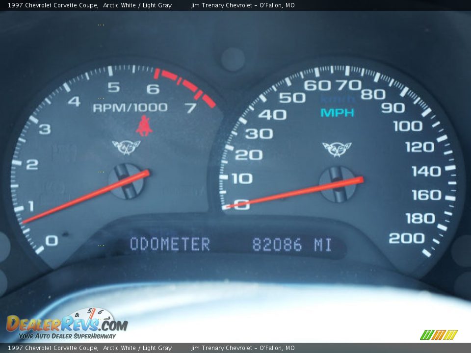 1997 Chevrolet Corvette Coupe Gauges Photo #14