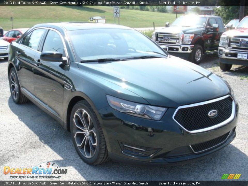 Front 3/4 View of 2013 Ford Taurus SHO AWD Photo #2