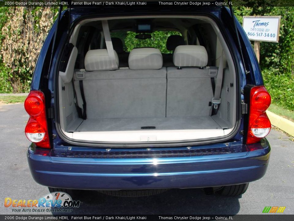 2006 Dodge Durango Limited HEMI Patriot Blue Pearl / Dark Khaki/Light Khaki Photo #5