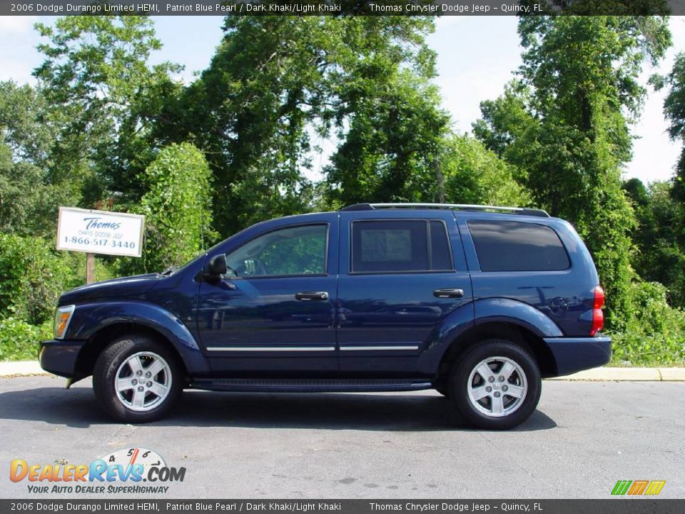 2006 Dodge Durango Limited HEMI Patriot Blue Pearl / Dark Khaki/Light Khaki Photo #7
