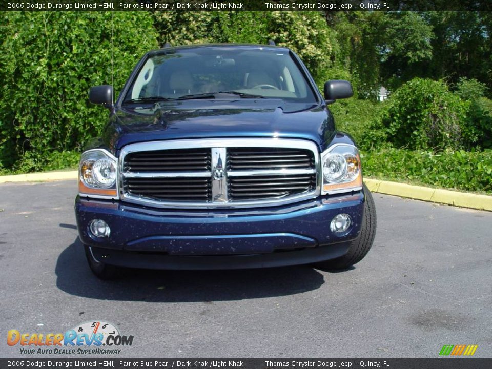 2006 Dodge Durango Limited HEMI Patriot Blue Pearl / Dark Khaki/Light Khaki Photo #9