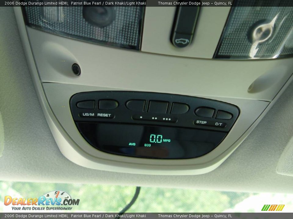 2006 Dodge Durango Limited HEMI Patriot Blue Pearl / Dark Khaki/Light Khaki Photo #17