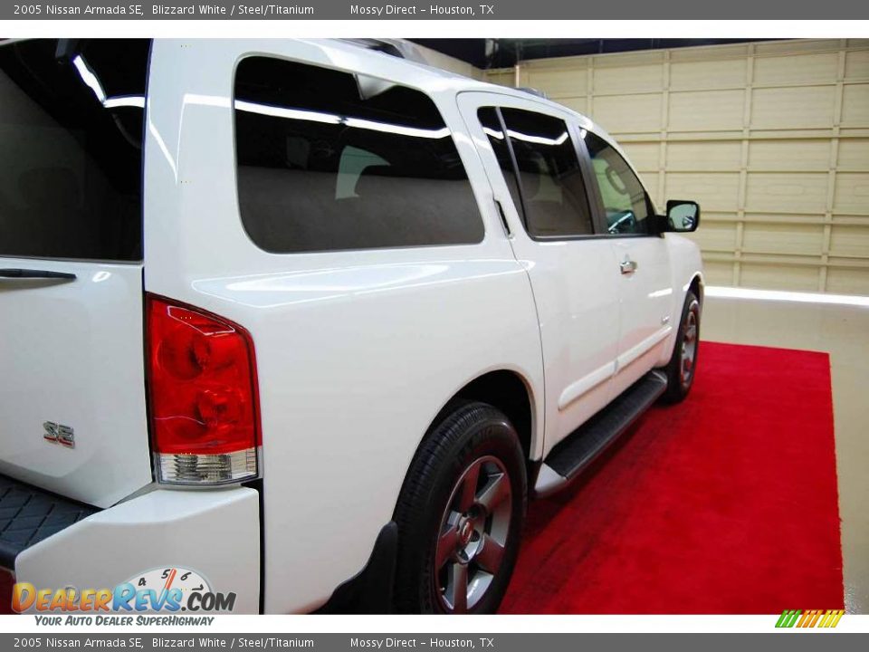 2005 Nissan Armada SE Blizzard White / Steel/Titanium Photo #7