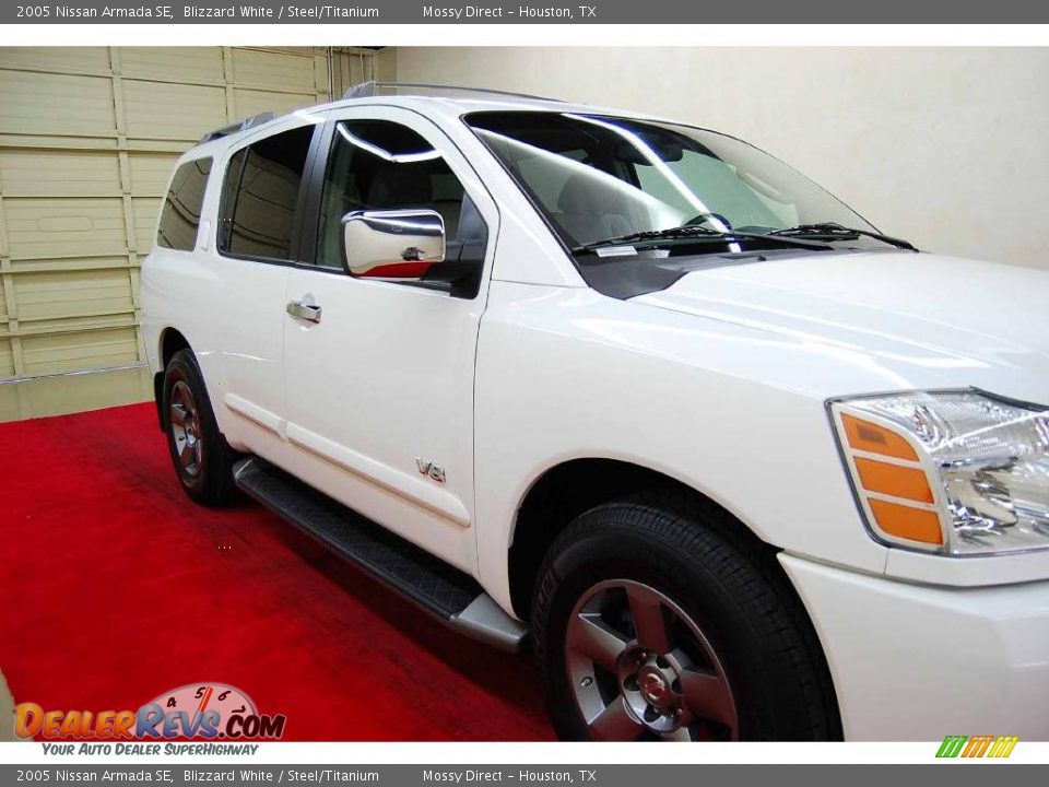 2005 Nissan Armada SE Blizzard White / Steel/Titanium Photo #13