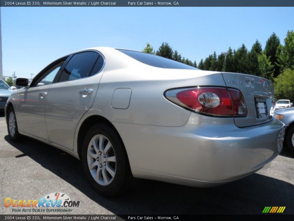 2004 Lexus ES 330 Millennium Silver Metallic / Light Charcoal Photo #2