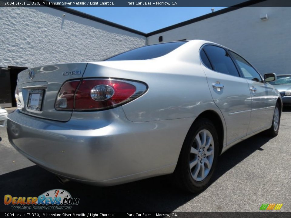 2004 Lexus ES 330 Millennium Silver Metallic / Light Charcoal Photo #3