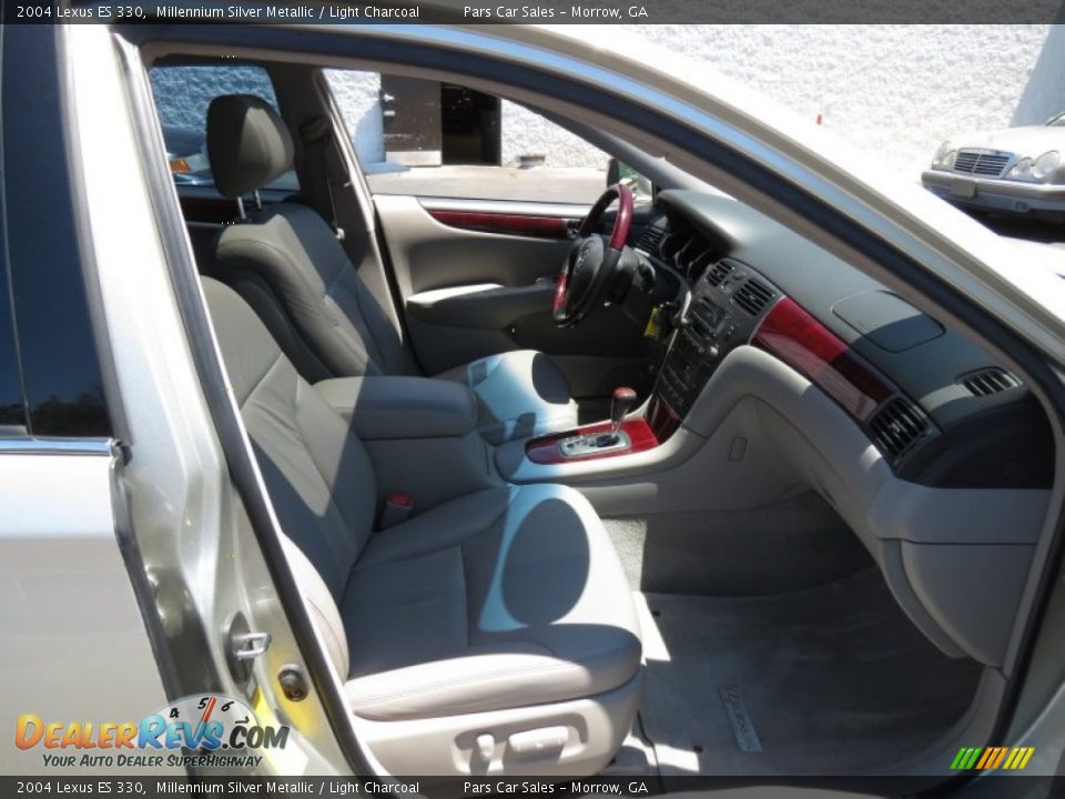 2004 Lexus ES 330 Millennium Silver Metallic / Light Charcoal Photo #12