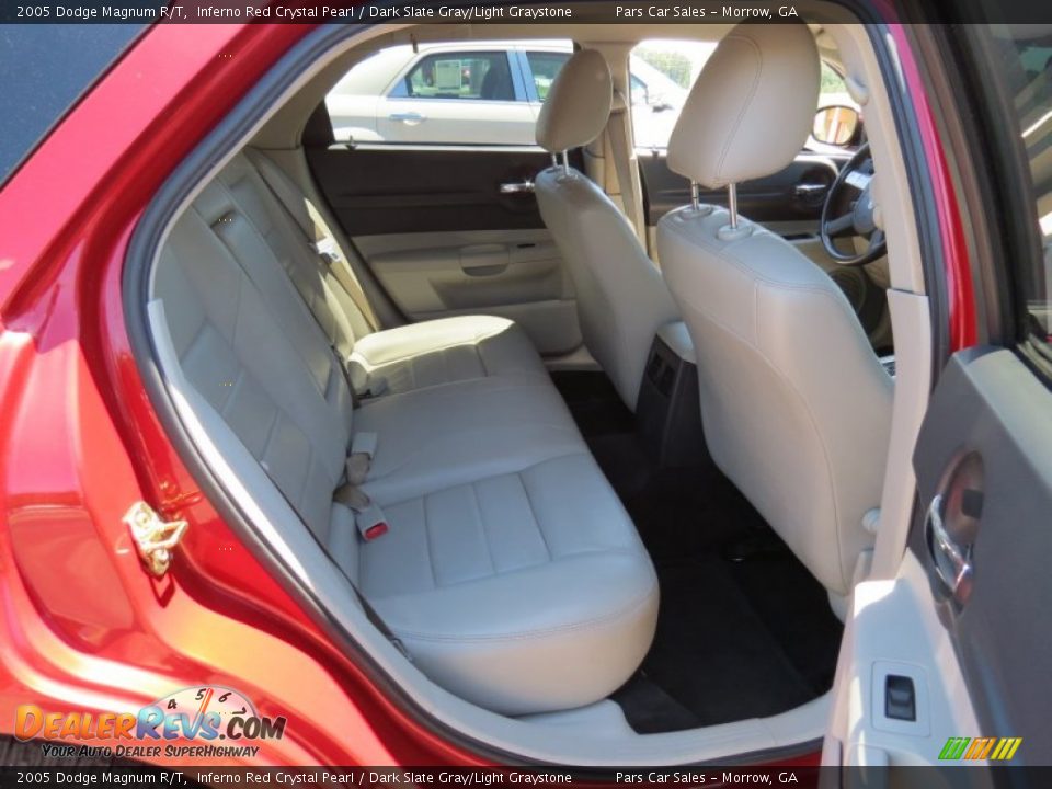 2005 Dodge Magnum R/T Inferno Red Crystal Pearl / Dark Slate Gray/Light Graystone Photo #9