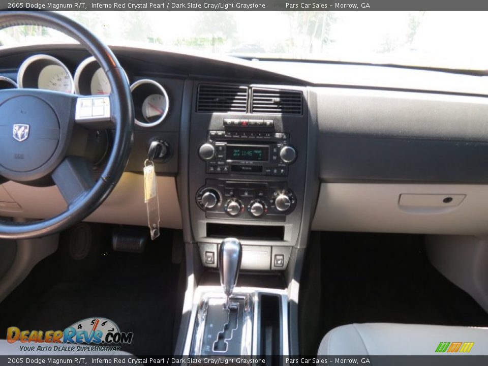 2005 Dodge Magnum R/T Inferno Red Crystal Pearl / Dark Slate Gray/Light Graystone Photo #11