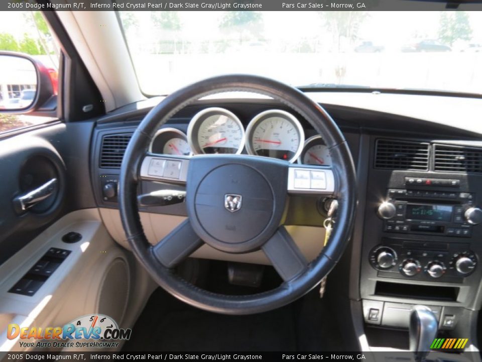 2005 Dodge Magnum R/T Inferno Red Crystal Pearl / Dark Slate Gray/Light Graystone Photo #12