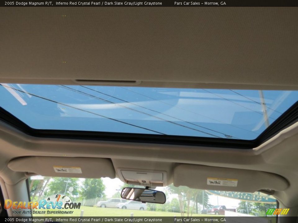 2005 Dodge Magnum R/T Inferno Red Crystal Pearl / Dark Slate Gray/Light Graystone Photo #13