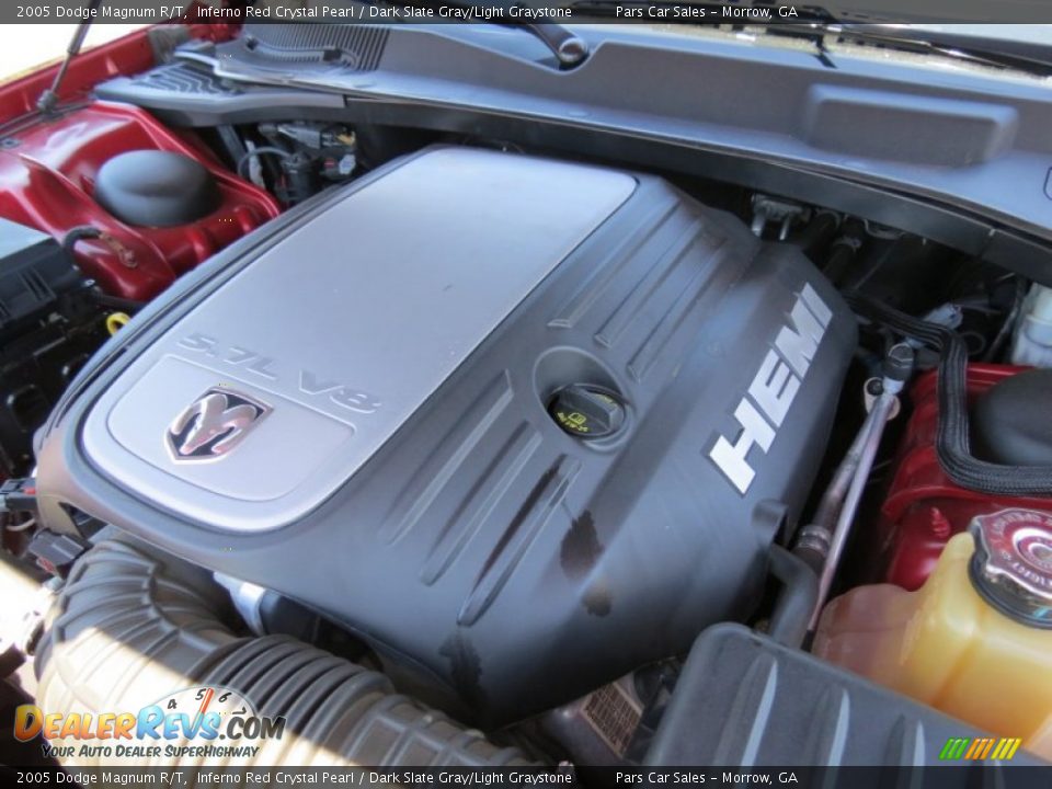 2005 Dodge Magnum R/T Inferno Red Crystal Pearl / Dark Slate Gray/Light Graystone Photo #14