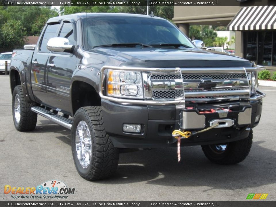 2010 Chevrolet Silverado 1500 LTZ Crew Cab 4x4 Taupe Gray Metallic / Ebony Photo #4