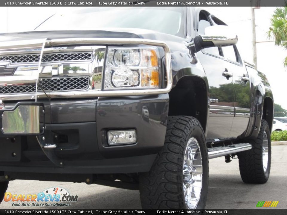 2010 Chevrolet Silverado 1500 LTZ Crew Cab 4x4 Taupe Gray Metallic / Ebony Photo #15