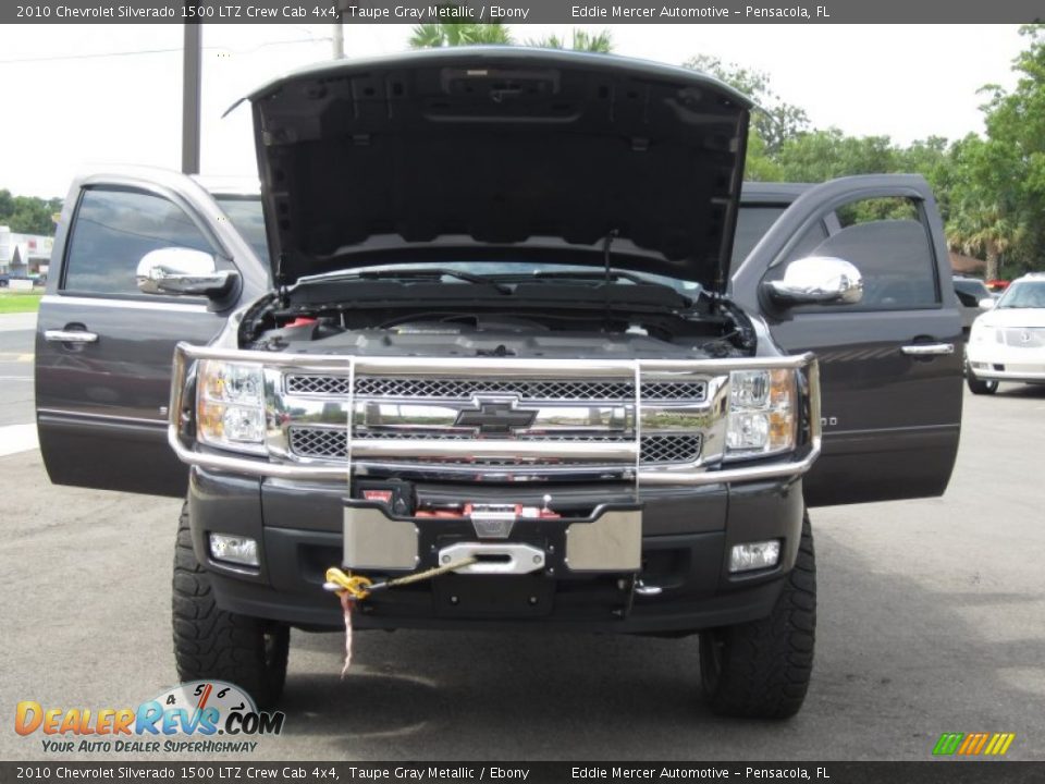 2010 Chevrolet Silverado 1500 LTZ Crew Cab 4x4 Taupe Gray Metallic / Ebony Photo #20